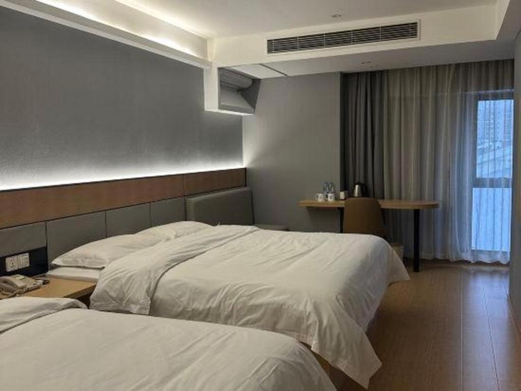 Greentree Middle Xinfu Road Huazhi Road Business Hotel