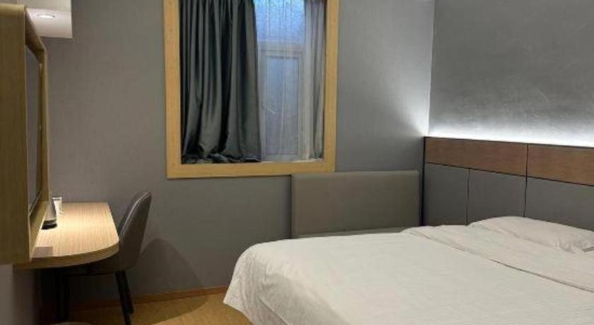 Greentree Middle Xinfu Road Huazhi Road Business Hotel Shanghai