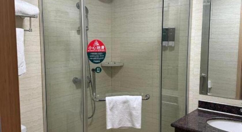 Greentree Middle Xinfu Road Huazhi Road Business Hotel 3*